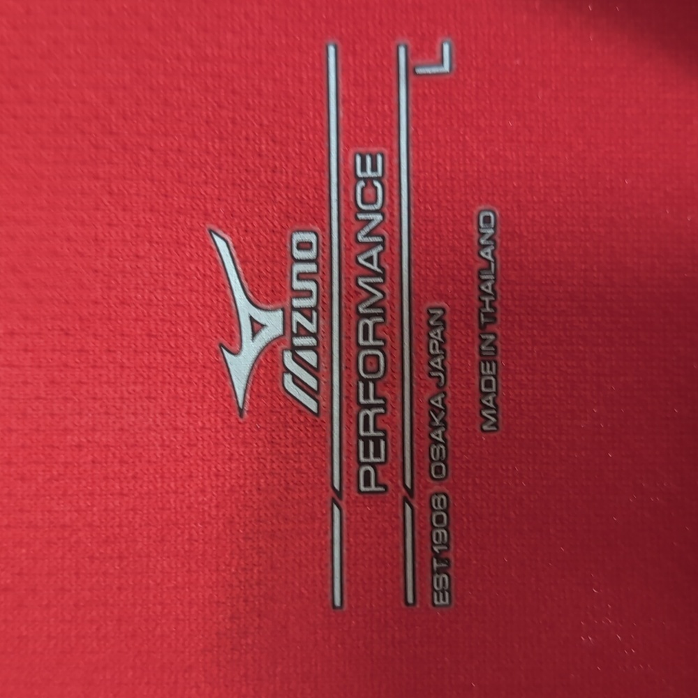 🔥 Mizuno Red Performance Polo Shirt – Size Large | Athletic & Stylish 🏌️‍♂️ - Picture 2 of 5